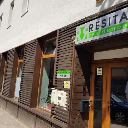 Resita Residence Sauna Apartment Esterno foto